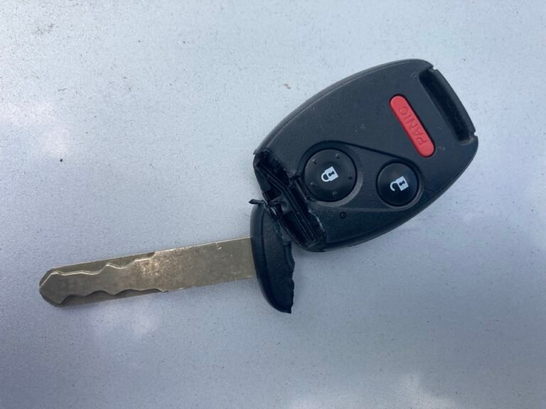 broken Honda key fob replacement before